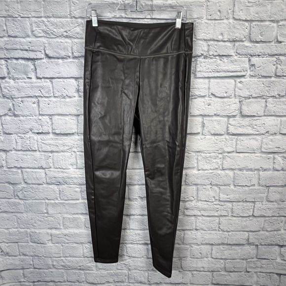 Women's Athleta All Over Gleam Tight Arbor Olive Faux Leather Size Medium 356179 - Picture 2 of 15